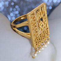 Arabic Ring white