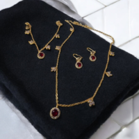 Simple Red Set